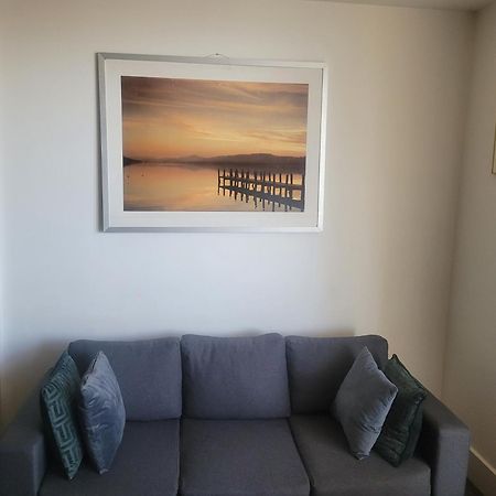 2 Bedroom 2 Bath 1 Ensuite In Roya Asenal Beautiful Views & Parking Londres Exterior foto